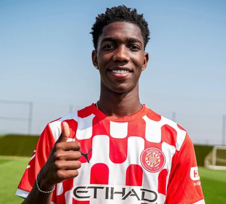 pg电子游戏免费-荷媒：阿贾克斯希望租借赫罗纳前锋阿斯普里拉，本赛季西甲0进球