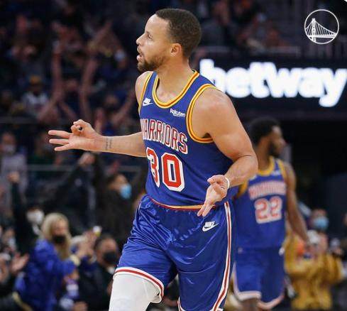 背靠背一战勇士体能耗尽 库里5分钟闪光难阻失利