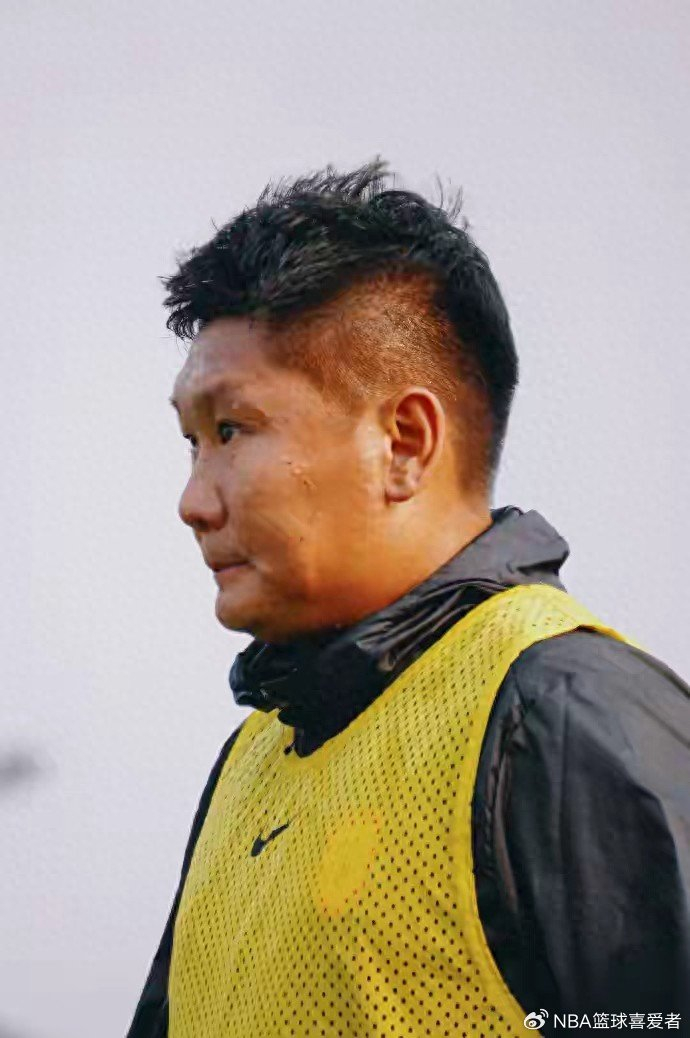 pg电子官网入口-5万欧租来“妖锋”？重庆这波操作让中超同行坐不住了|肯帕努|球员|俱乐部|彩票|罗马尼亚_新浪体育_新浪新闻